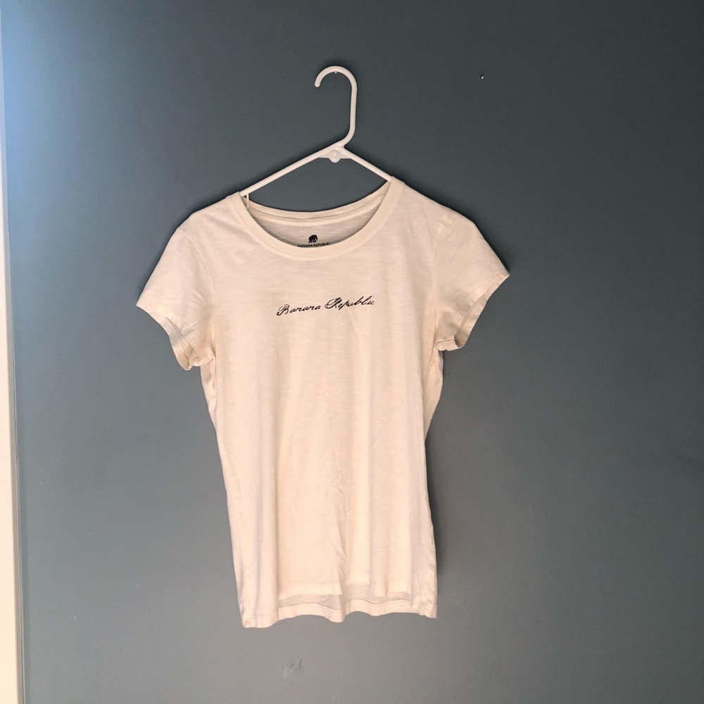 Women’s large banana republic tee